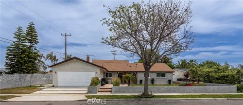 2750 San Carlos Ln, Costa Mesa, CA, 92626-5614 | Card Image