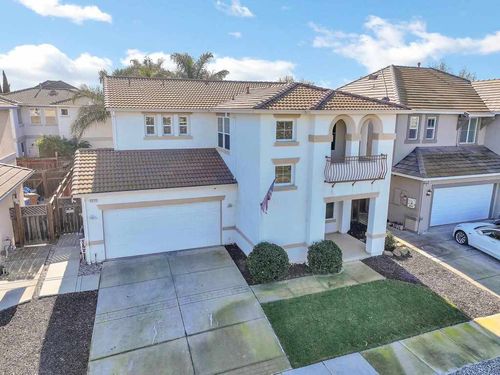 2472 Grant St, Brentwood, CA, 94513-4142 | Card Image