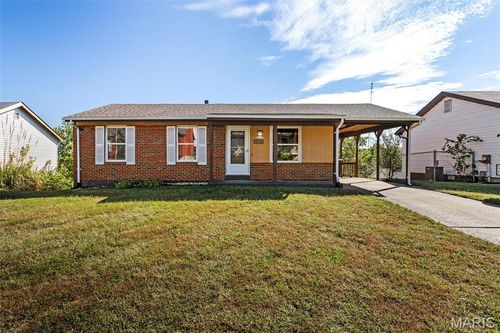 2522 Weymouth Dr, High Ridge, MO, 63049-2416 | Card Image