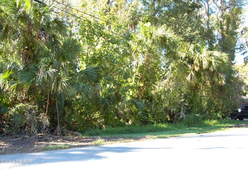 332 Patricia Dr, NEW SMYRNA BEACH, FL, 32168-8248 | Card Image