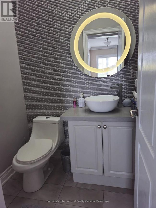 22 Prada Crt, House other with 6 bedrooms, 5 bathrooms and 6 parking in Brampton ON | Image 11