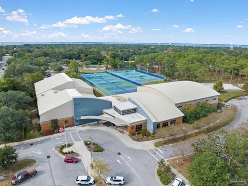 4 Cadiz St, Gulf Breeze, FL, 32561 | Card Image