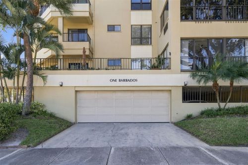 2d-1 Barbados Ave, Tampa, FL, 33606-3577 | Card Image