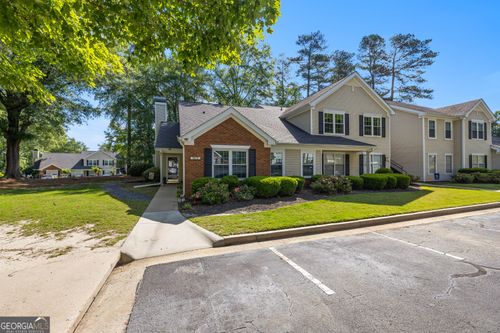 801 Ridgelake Dr, Peachtree City, GA, 30269-1469 | Card Image