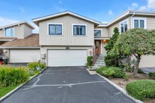 12 Fairwind Ct, Northport, NY, 11768-1525 | Card Image