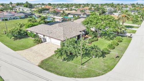 1903 Se 29th Ln, CAPE CORAL, FL, 33904-4067 | Card Image