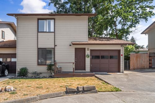 apt-8-47 Sw Eastern Ave, Grants Pass, OR, 97526-2470 | Card Image
