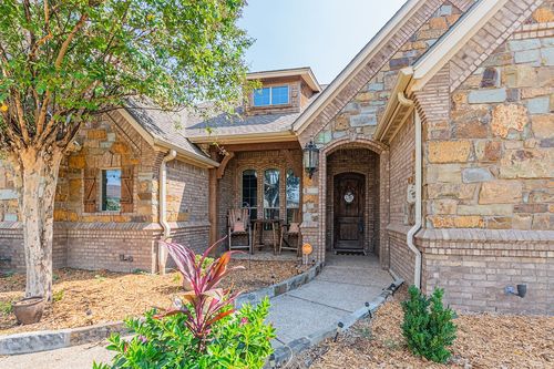 1173 Durango Springs Dr, Haslet, TX, 76052-3561 | Card Image