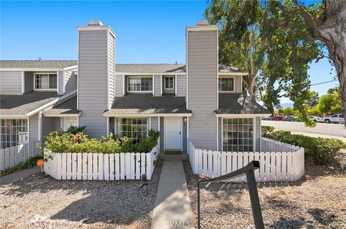 1-14380 Foothill Blvd, Sylmar, CA, 91342-7559 | Card Image