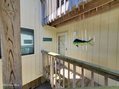 4105-9100 Reed Dr, Emerald Isle, NC, 28594-2456 | Card Image