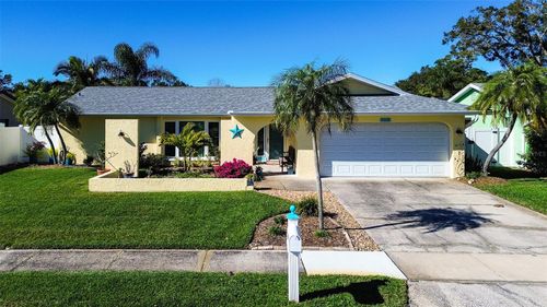 9078 134th Way, SEMINOLE, FL, 33776 | Card Image