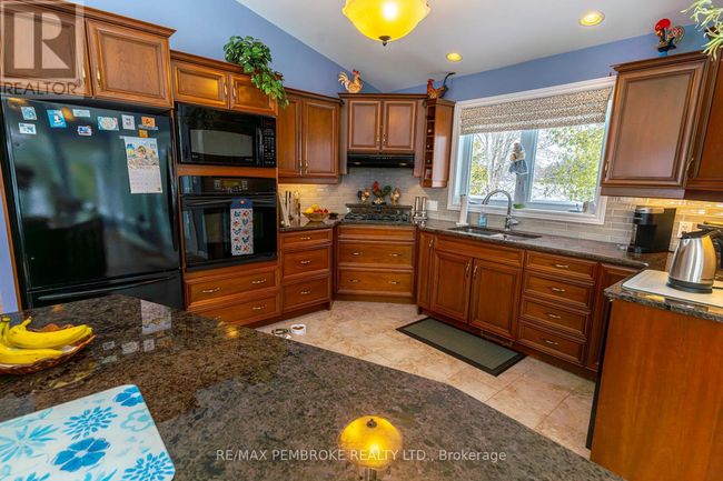 115 Island View Dr, House other with 3 bedrooms, 3 bathrooms and 15 parking in Golden Lake ON | Image 20