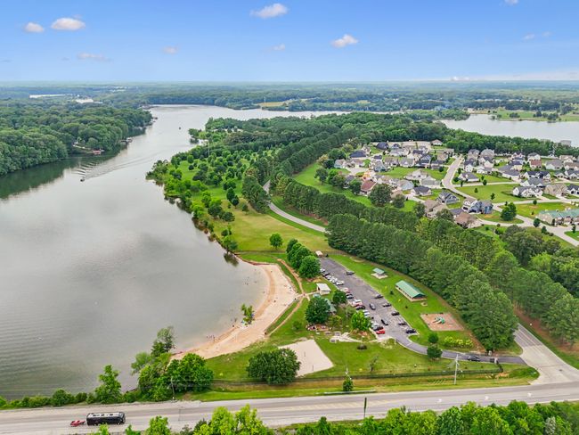 146 Island Way, Townhouse with 4 bedrooms, 3 bathrooms and 2 parking in Winchester TN | Image 43