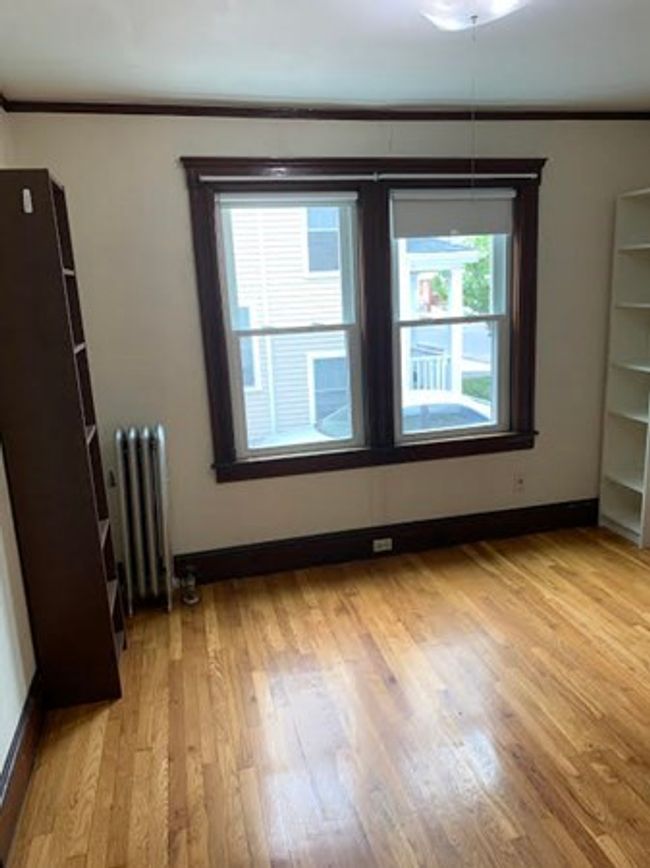 1 - 37 Grant Ave, Condo with 2 bedrooms, 1 bathrooms and 2 parking in Belmont MA | Image 15