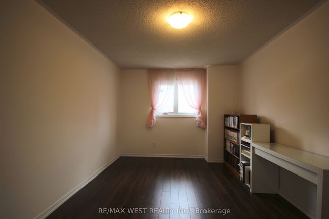 73 Hullrick Dr, House other with 4 bedrooms, 3 bathrooms and 4 parking in Etobicoke ON | Image 37