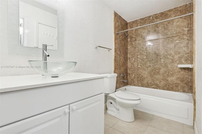 APT-1217 - 733 Riverside Dr, Condo with 1 bedrooms, 1 bathrooms and null parking in Coral Springs FL | Image 18