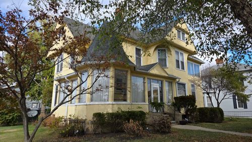 801 7th St, La Salle, IL, 61301-1901 | Card Image