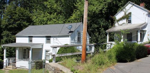 50 Oak St, Derby, CT, 06418-1709 | Card Image