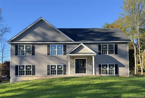 73 Farm To Market Rd, Brewster, NY, 10509-2700 | Card Image