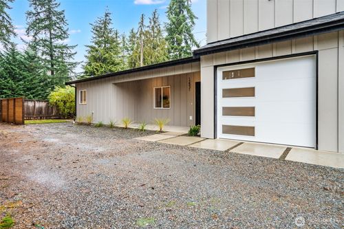 unit-a-12531 25th Ave Ne, Seattle, WA, 98125-4234 | Card Image