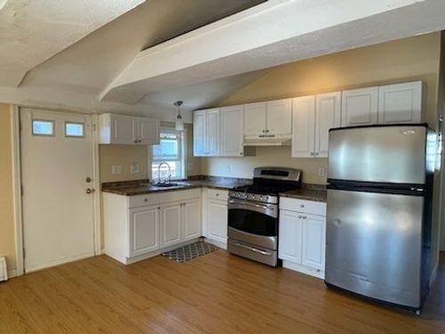 apt-3-16 Cox Ct, Beverly, MA, 01915-4763 | Card Image