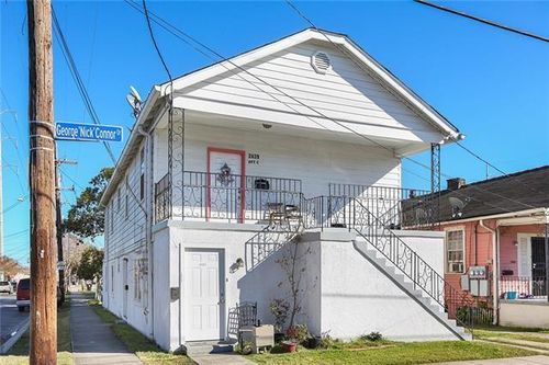 2437 39 George Nick Connor Drive, New Orleans, LA, 70119 | Card Image