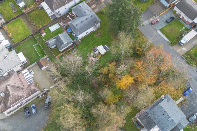 11961 97 A Ave, House other with 5 bedrooms, 3 bathrooms and 6 parking in Surrey BC | Image 17