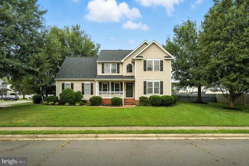 2 Sunset Ridge Ln, FREDERICKSBURG, VA, 22405-5784 | Card Image