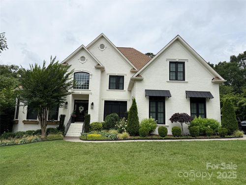 9604 Oliver Ct, Harrisburg, NC, 28075-6633 | Card Image