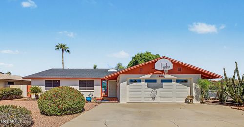 1200 W Laredo Street, Chandler, AZ, 85224 | Card Image