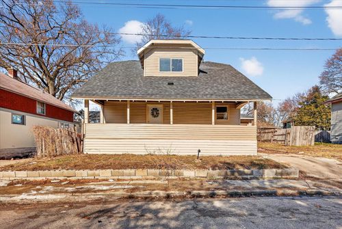 631 Watkins St Se, Grand Rapids, MI, 49507-1244 | Card Image