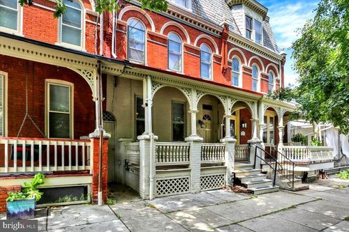 335 W Walnut St, LANCASTER, PA, 17603-2941 | Card Image