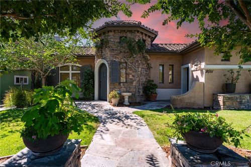 2501 Margaret Dr, Newport Beach, CA, 92663-5436 | Card Image