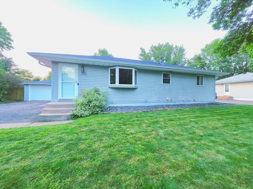751 Paul Parkway Ne, Blaine, MN, 55434 | Card Image