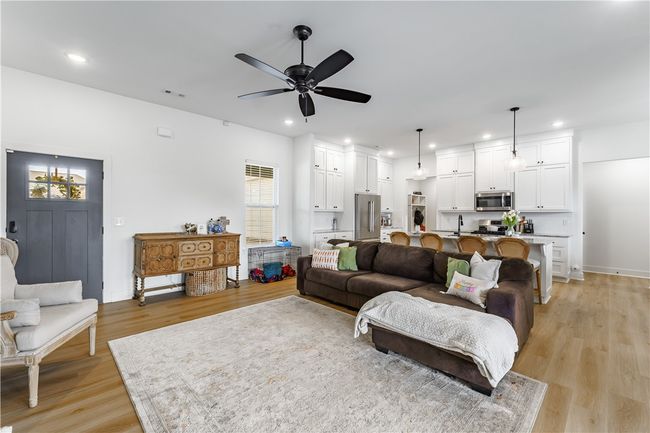 921 Petit Jean St, House other with 3 bedrooms, 3 bathrooms and null parking in Prairie Grove AR | Image 5