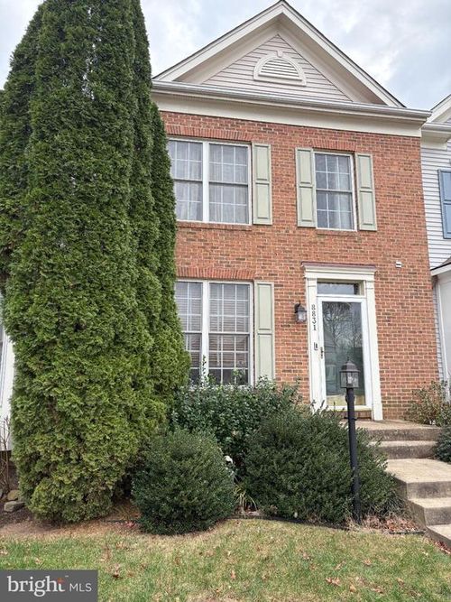 8831 Howland Pl, BRISTOW, VA, 20136-5711 | Card Image