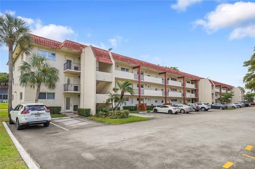 apt-109-8940 S Hollybrook Blvd, Pembroke Pines, FL, 33025-1310 | Card Image