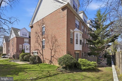 2322 Langston Blvd, ARLINGTON, VA, 22201-3516 | Card Image