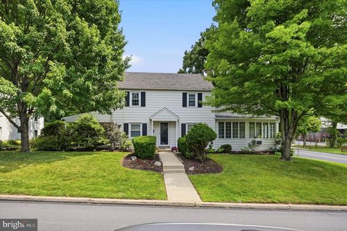 901 E Mermaid Ln, GLENSIDE, PA, 19038-8000 | Card Image