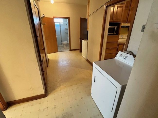 2711 Avenue V, House other with 3 bedrooms, 2 bathrooms and 3 parking in Snyder TX | Image 28