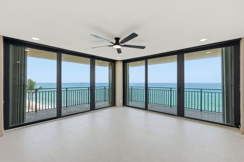 6a-5460 N Ocean Dr, Riviera Beach, FL, 33404-2516 | Card Image