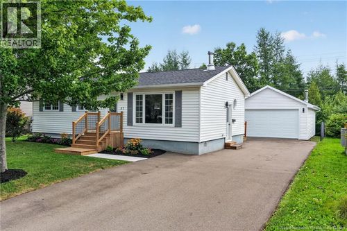 67 Lawson Ave, Riverview, NB, E1B3R1 | Card Image