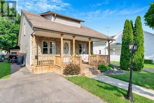 287 Seymour St, Amherstburg, ON, N9V2B7 | Card Image