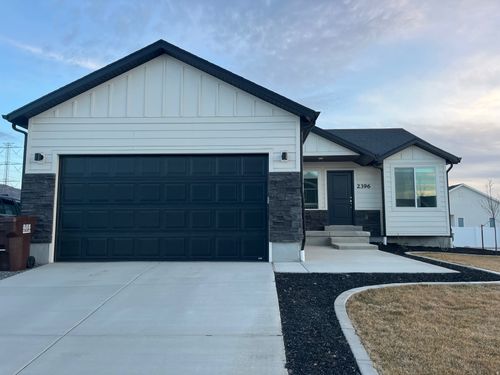2396 E Boxwood Ln, Eagle Mountain, UT, 84005-6560 | Card Image
