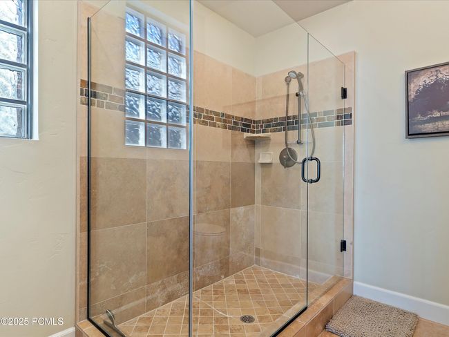 5932 E Big Horn Pkwy, Home with 7 bedrooms, 6 bathrooms and null parking in Eden UT | Image 29