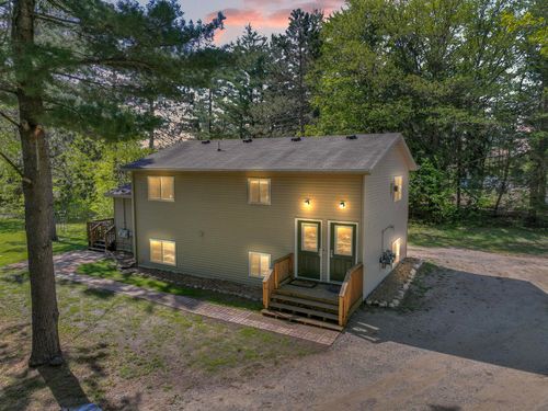 2897 S 39 Rd, Cadillac, MI, 49601-9060 | Card Image