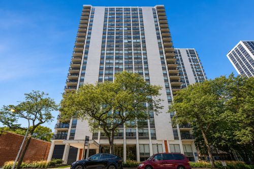 2306b-1455 N Sandburg Ter, Chicago, IL, 60610-5835 | Card Image