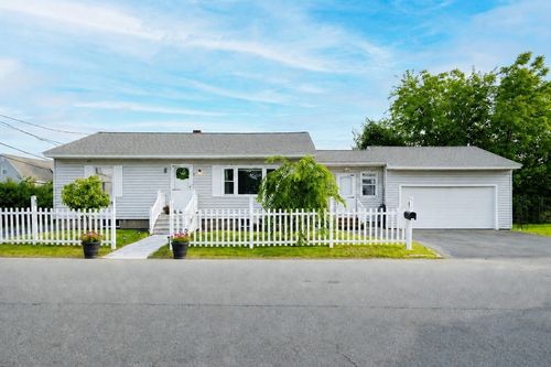 5 Meriline Ave, Methuen, MA, 01844-6310 | Card Image