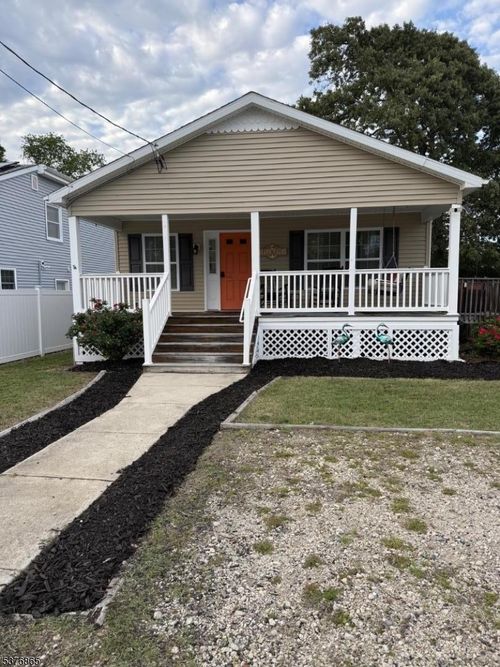 15 Cardinal Ave, Villas, NJ, 08251-2115 | Card Image