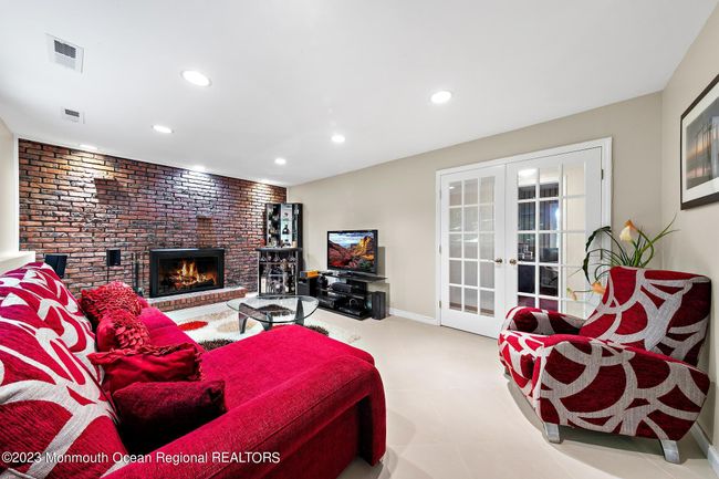 10 Edgewood Dr, House other with 5 bedrooms, 3 bathrooms and null parking in Holmdel NJ | Image 36